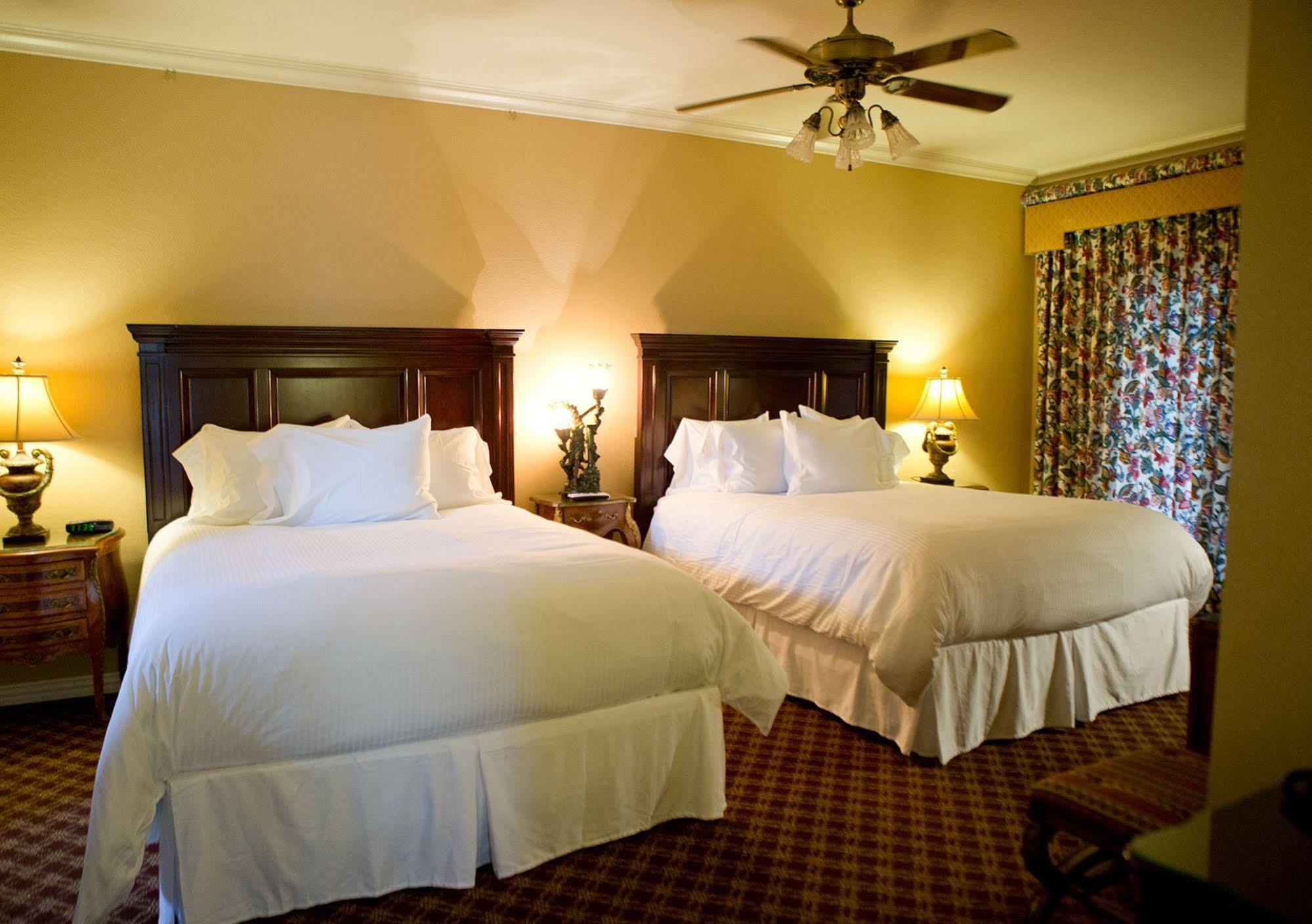 The Sanford House Inn & Spa Arlington Extérieur photo