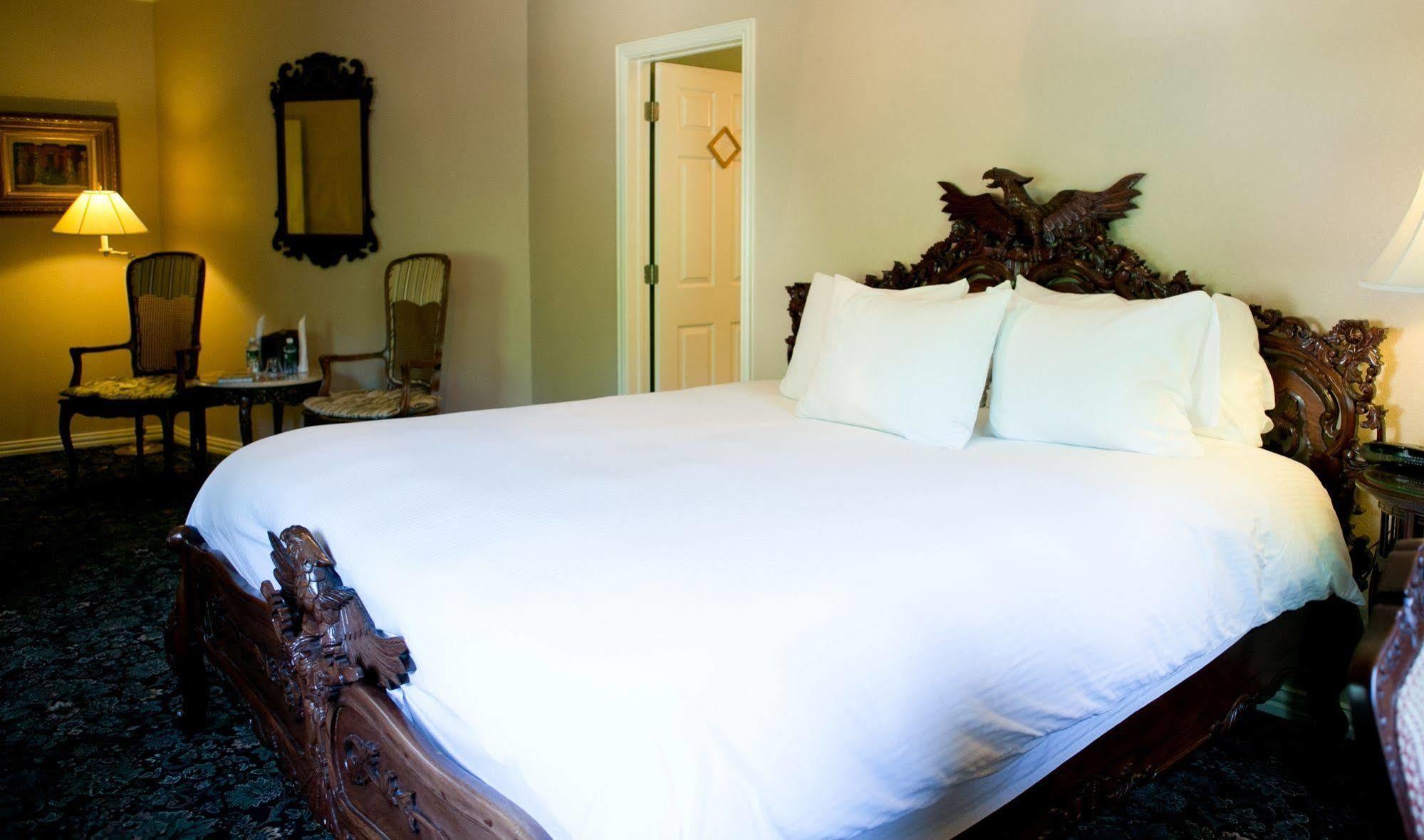 The Sanford House Inn & Spa Arlington Extérieur photo
