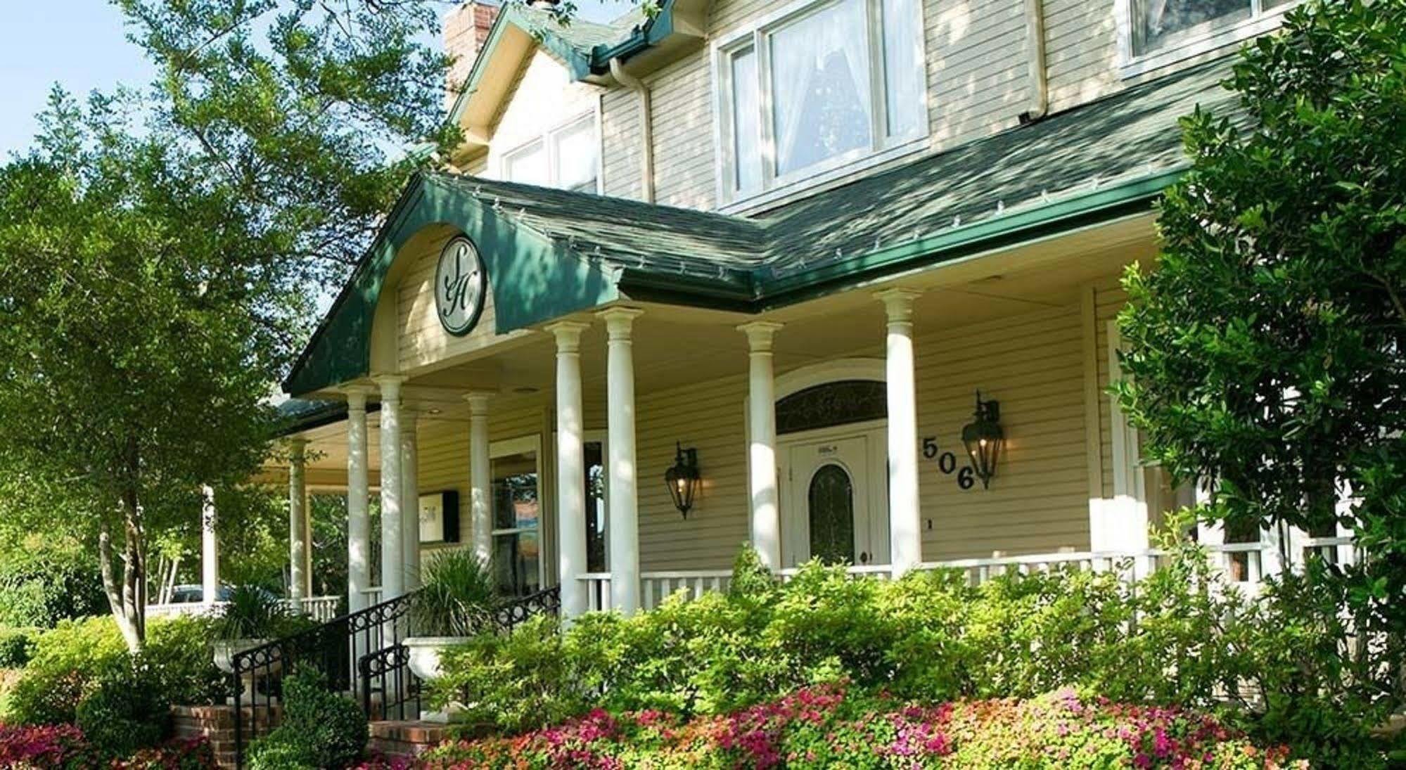 The Sanford House Inn & Spa Arlington Extérieur photo